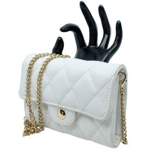 EVERY HOUR~WHITE QUILTED FAUX LEATHER MINI CROSSBODY BAG GOLD CHAIN NEAR NEW